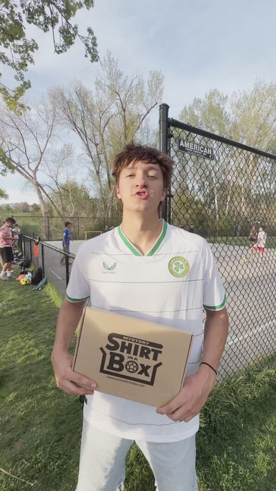 ES-SoyBoys-Box-2.mp4